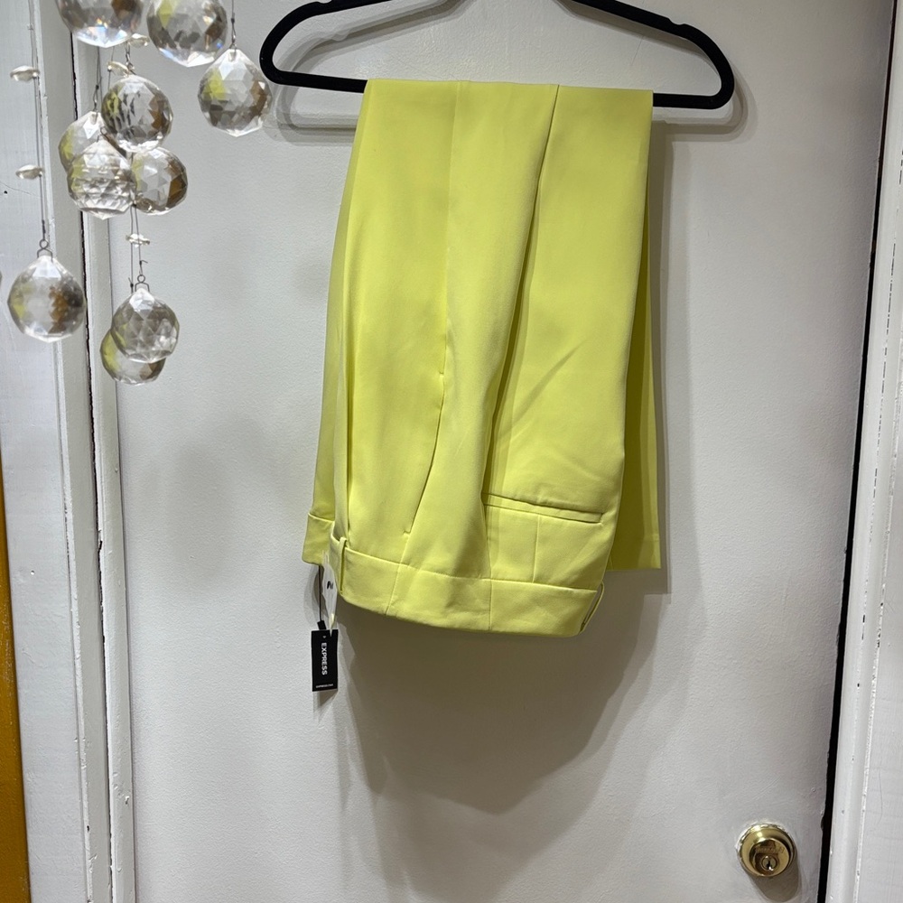 Express Yellow Cropped Pants